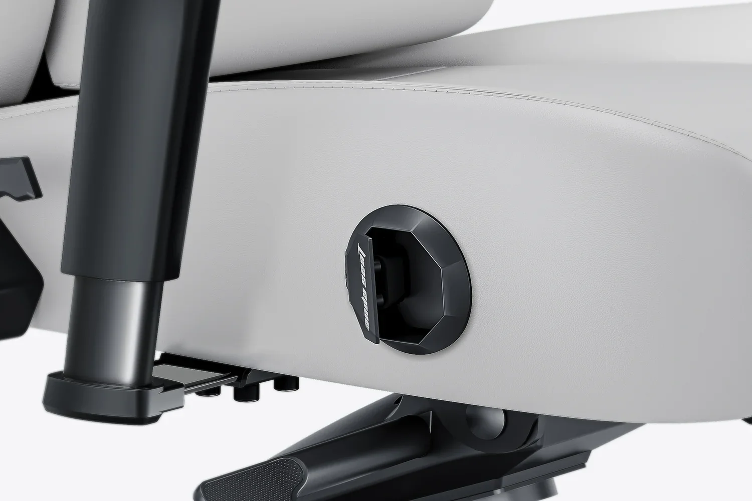 AndaSeat Cloudy White Kaiser 4 6D Armrest Gaming Chair - Image 8